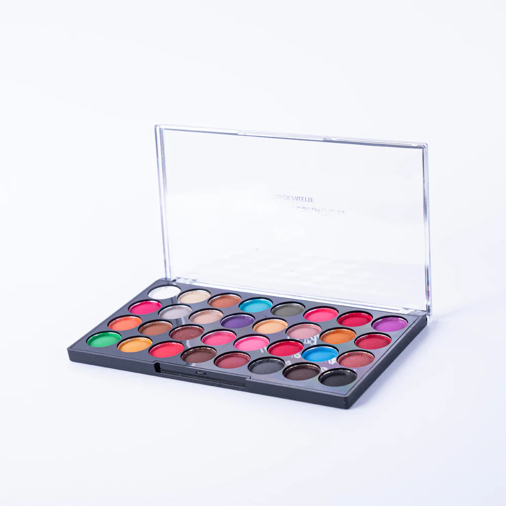 Stunning 32 in 1 Eyeshadow Kit